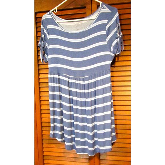A:Glow Women's Maternity Dress Blue White Stripes Knotted Sleeves Size Medium - Picture 1 of 5